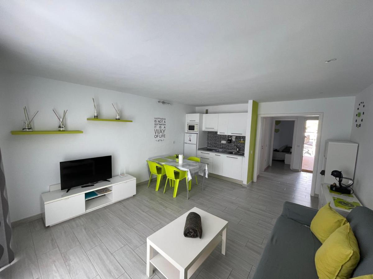 Pistachio Apartment 323 - Lanzarote Apartment Costa Teguise Buitenkant foto