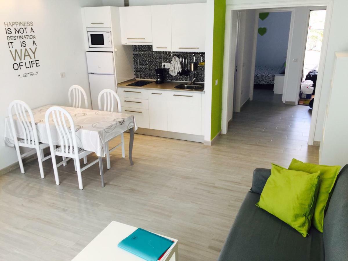 Pistachio Apartment 323 - Lanzarote Apartment Costa Teguise Buitenkant foto