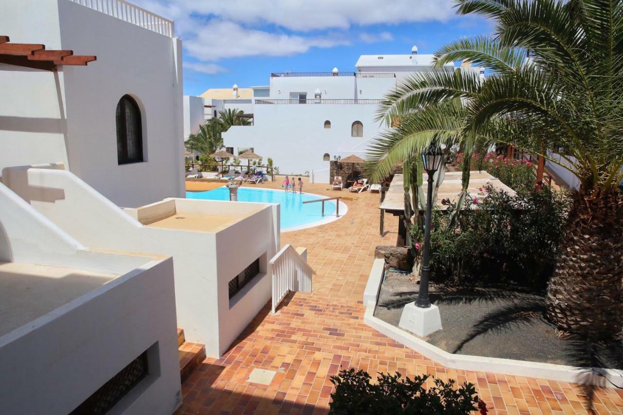 Pistachio Apartment 323 - Lanzarote Apartment Costa Teguise Buitenkant foto